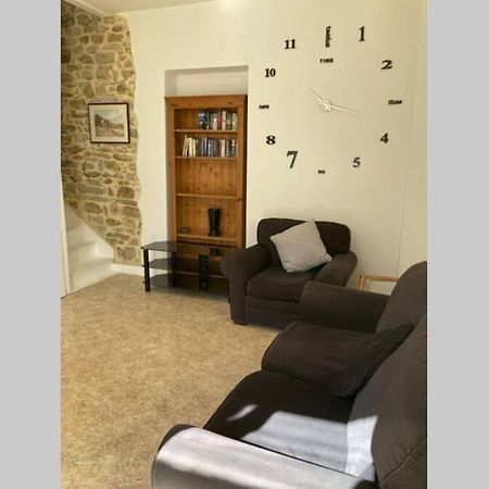 La Petite Maison - Self Catering Pre-en-Pail-Saint-Samson Екстериор снимка