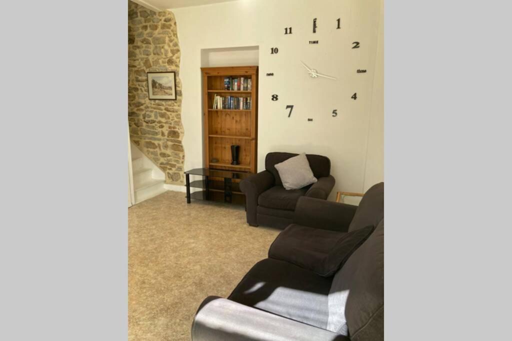 La Petite Maison - Self Catering Pre-en-Pail-Saint-Samson Екстериор снимка