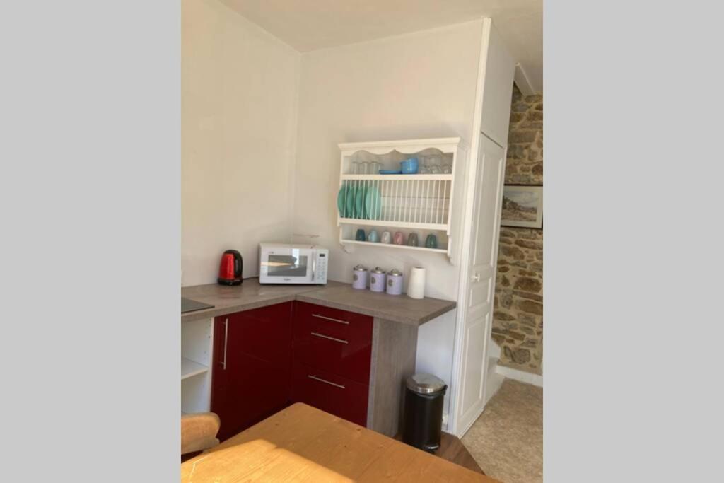 La Petite Maison - Self Catering Pre-en-Pail-Saint-Samson Екстериор снимка