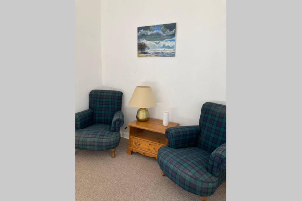 La Petite Maison - Self Catering Pre-en-Pail-Saint-Samson Екстериор снимка